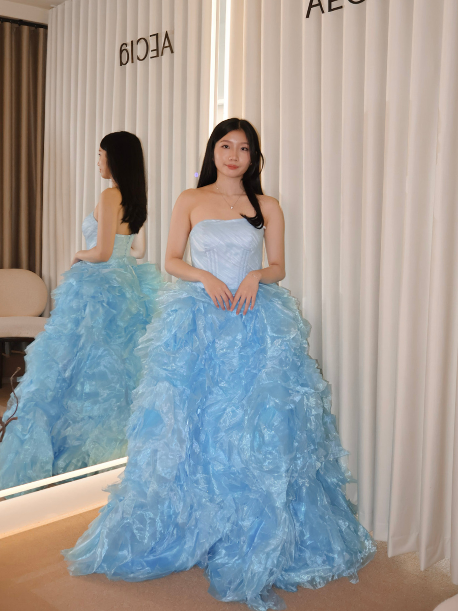 Lunox Cloud Bloom Gown