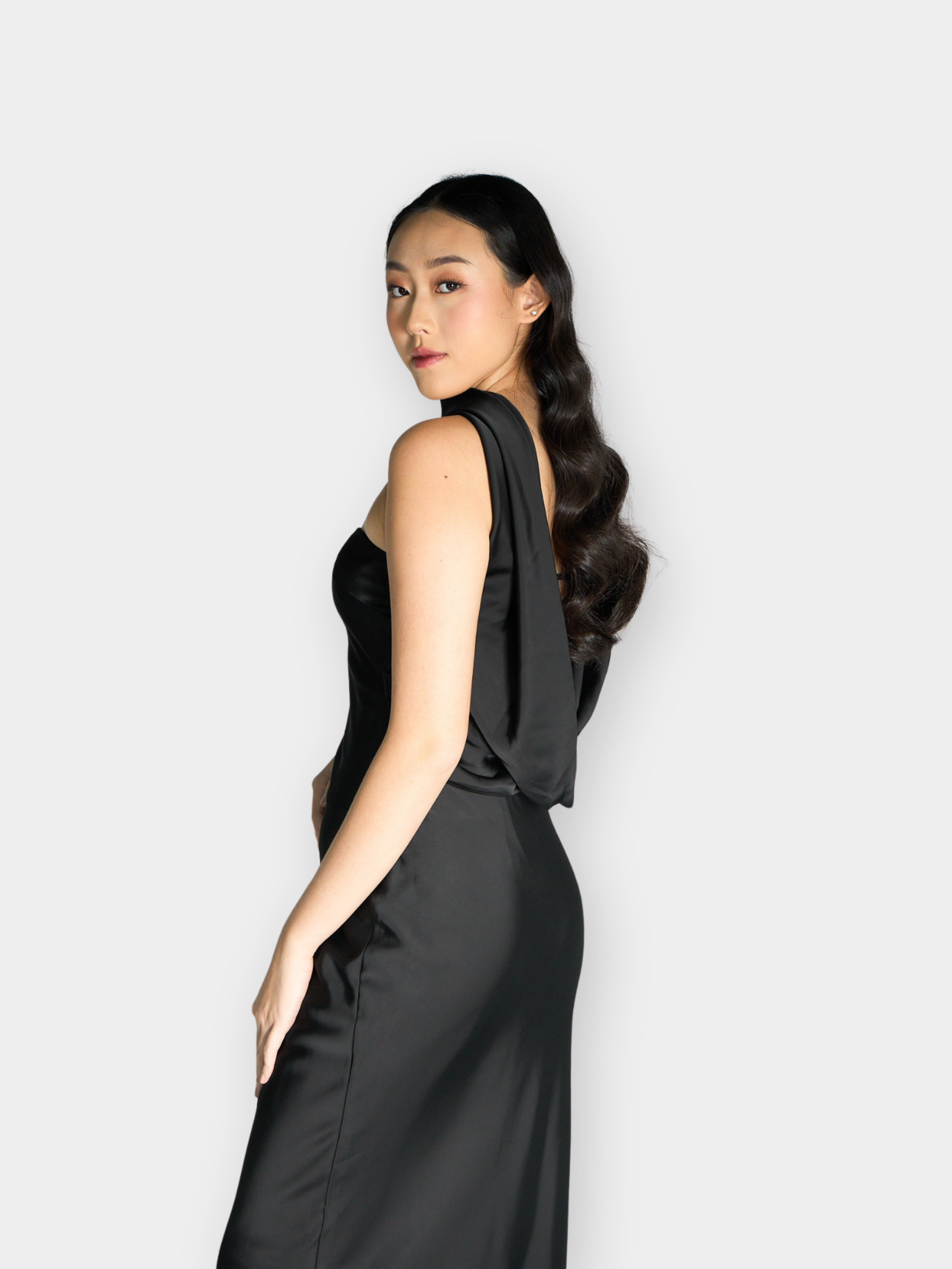 della silk dress VD Kisserine Della Silk Black Gown GlamEdge Dress & Gown