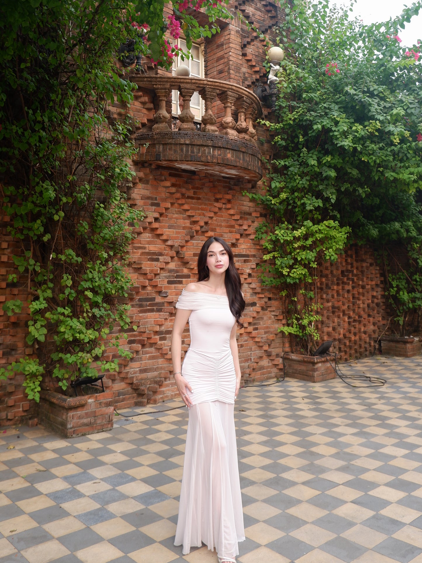 Caspian Slinky And Mesh Off Shoulder Maxi Dress - Pale Pink
